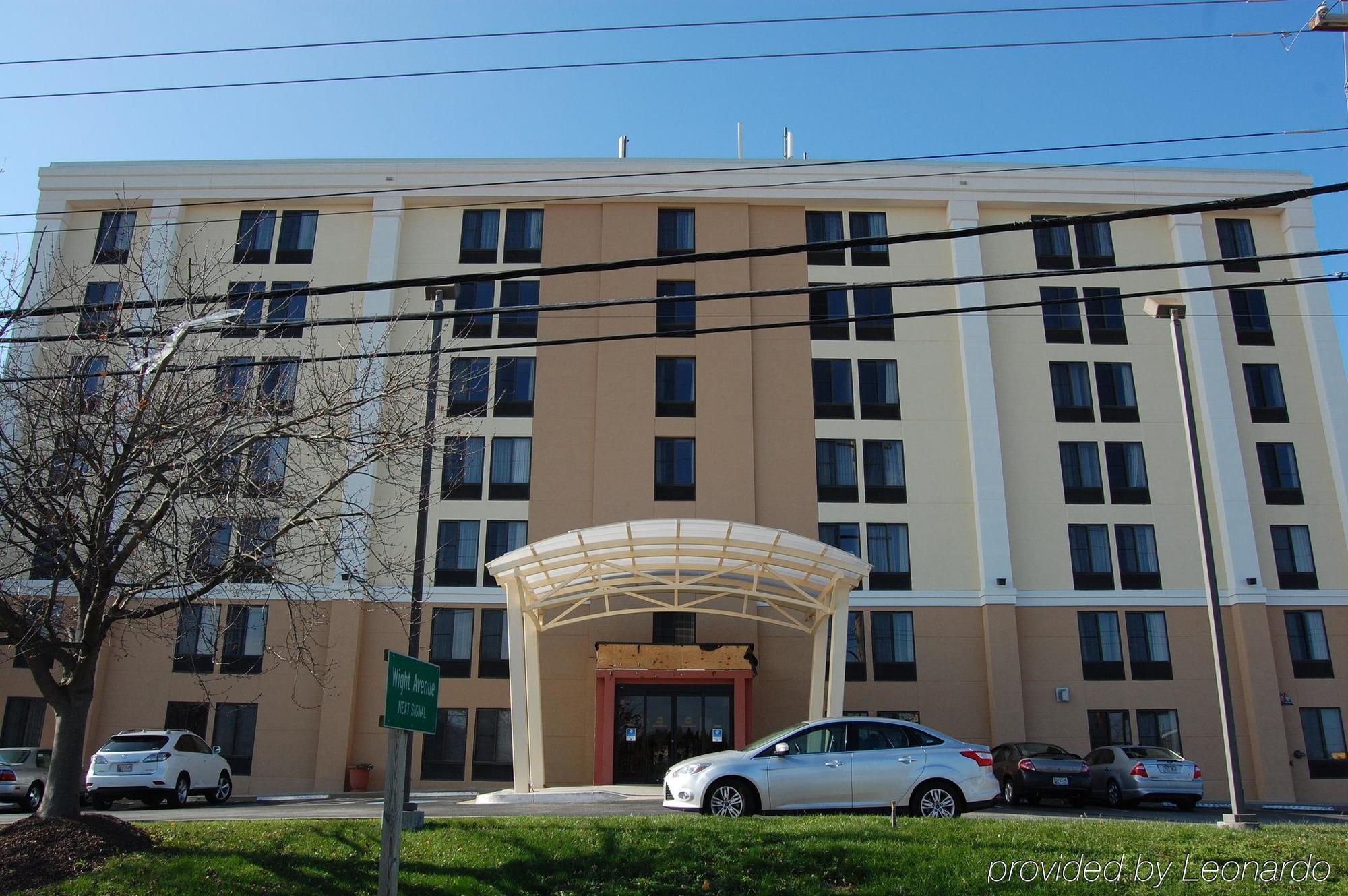 Holiday Inn Express Hunt Valley, An Ihg Hotel Exterior photo